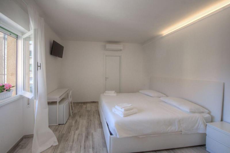 Hotel Rione San Carlo Finale Ligure Exteriér fotografie