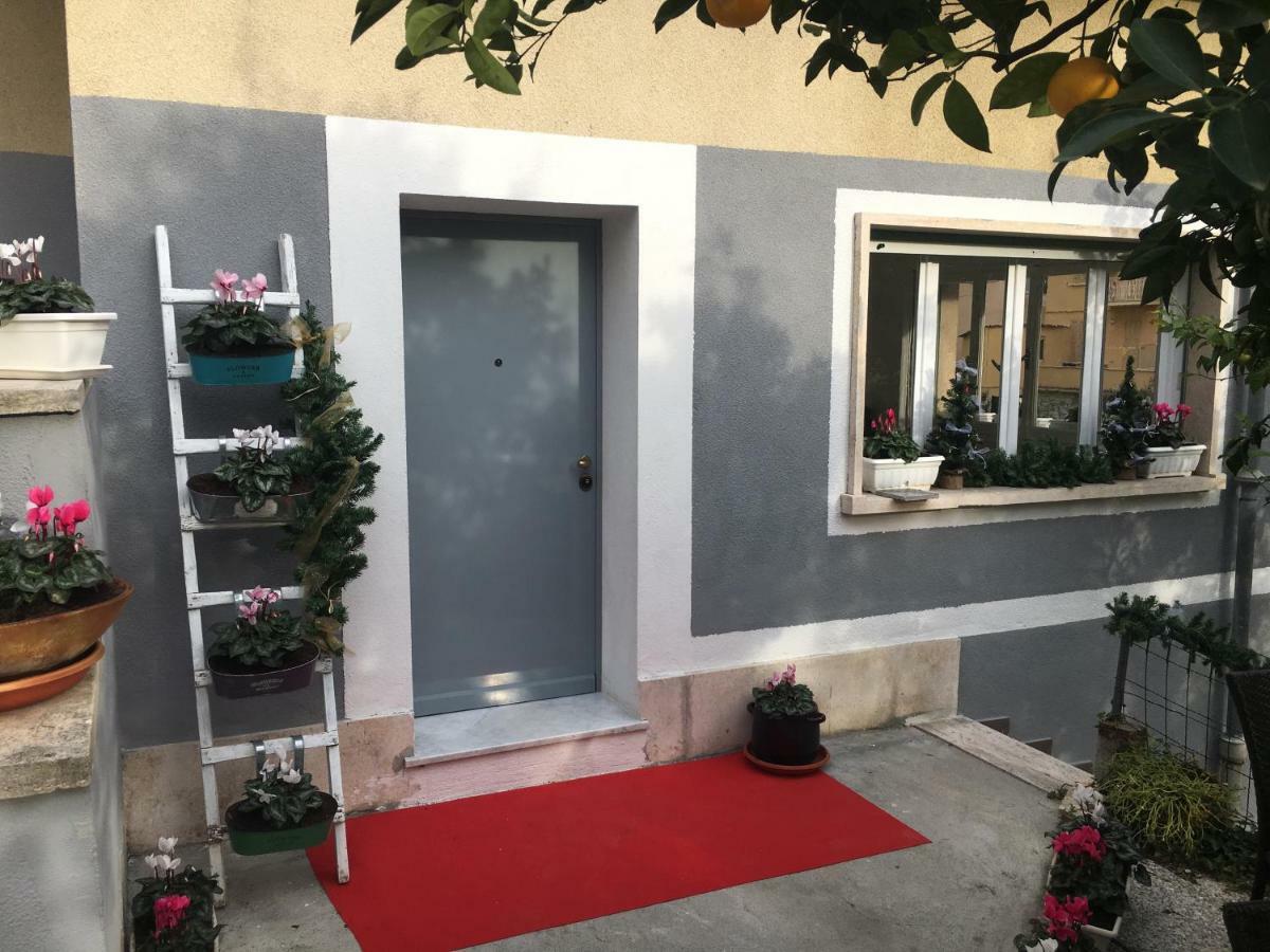 Hotel Rione San Carlo Finale Ligure Exteriér fotografie